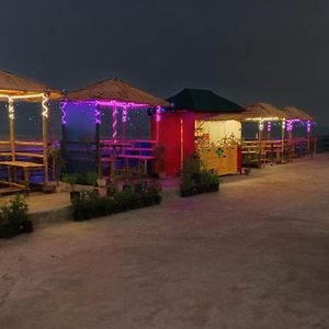 Resort Garden Retreat Seaview